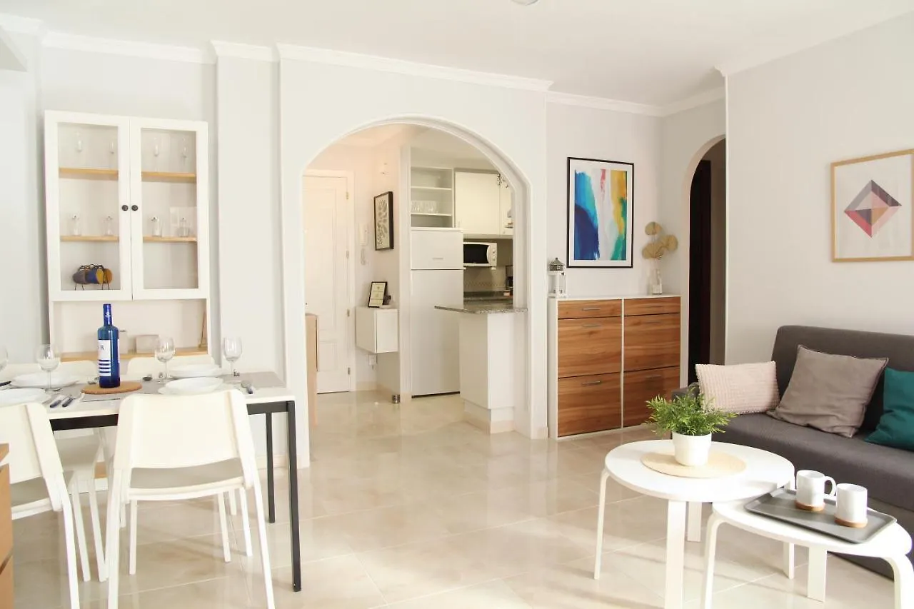 公寓 La Perla Apartment, Paradis Park, La Pineda - Atico 1ª Linea - Solarium - Wifi - Piscina 西班牙